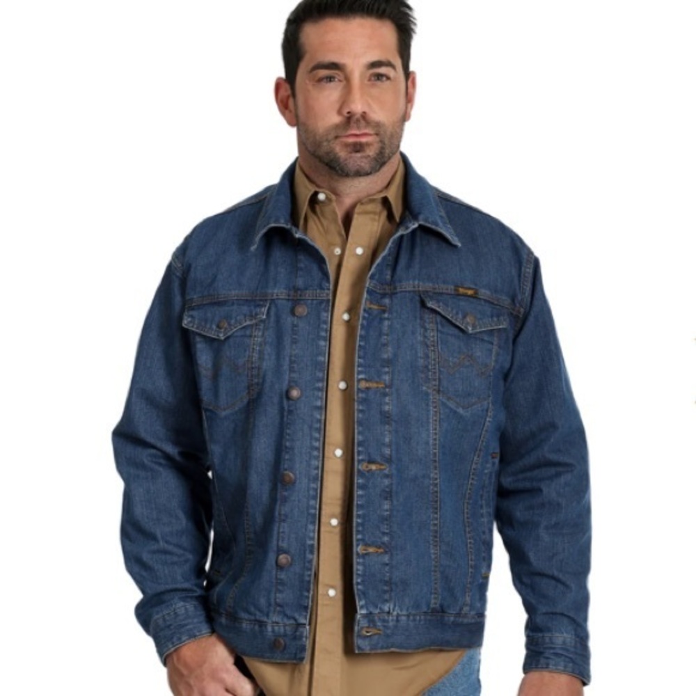Wrangler dual concealed carry denim jacket. XL.